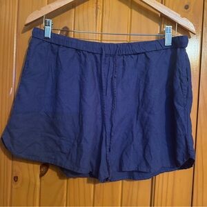 Women’s baby blue linen shorts, pockets, tie, elastic waistband sz X-Large